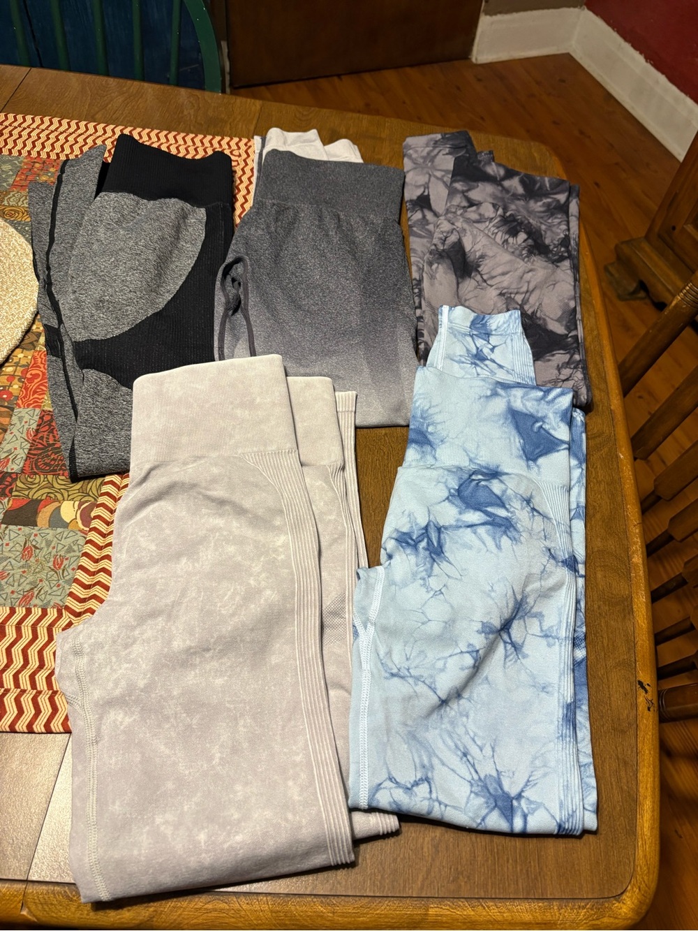 Bundle of Women's leggings